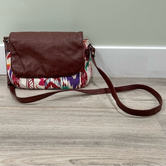 Trades Of Hope Leather Canvas Small Crossbody Purse Adjustable Strap Brown Boho - Picture 1 of 9